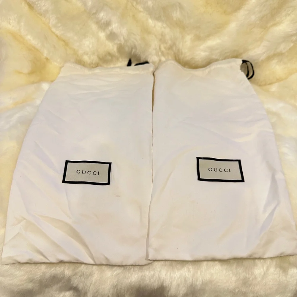 Gucci Black Stiletto Heels with Transparent Accents - Picture 7 of 7